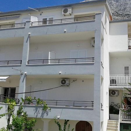 Apartments Josip Baška Voda Extérieur photo