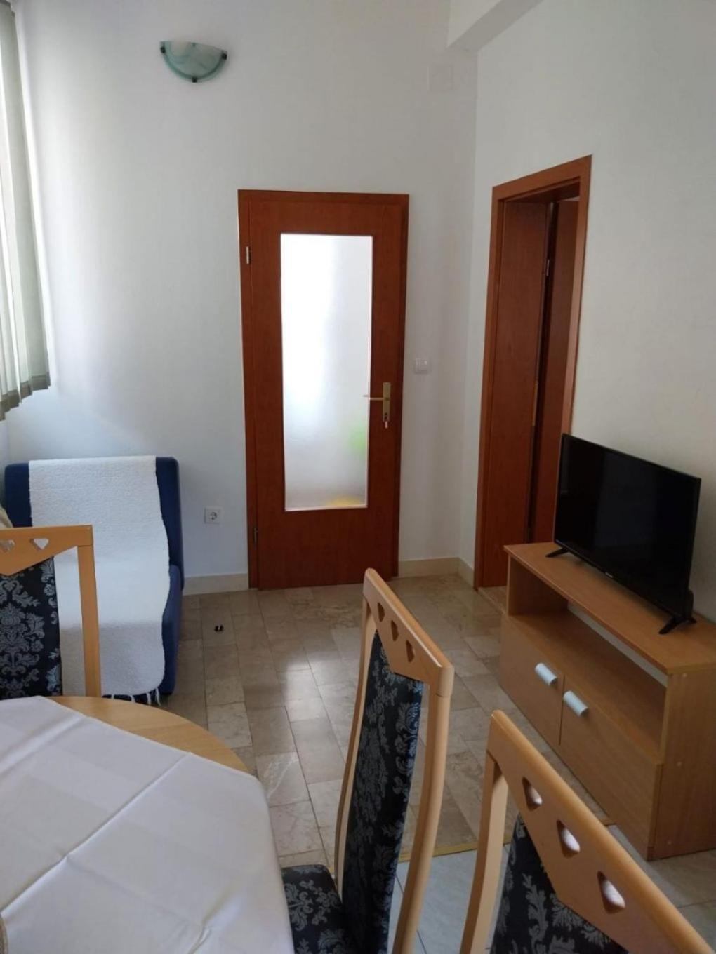 Apartments Josip Baška Voda Extérieur photo