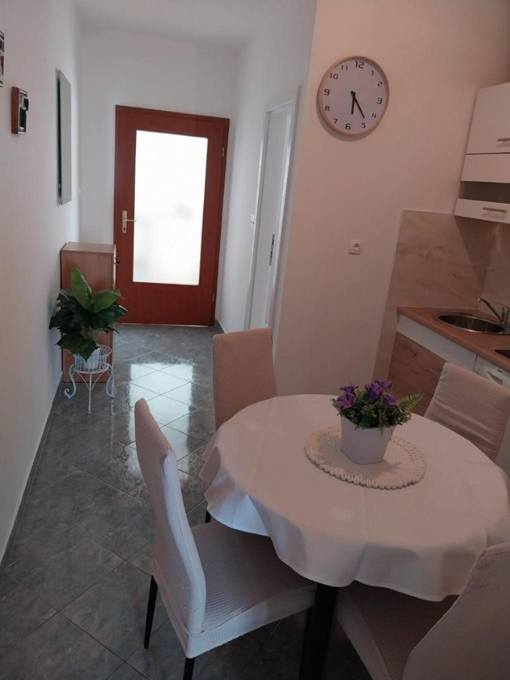 Apartments Josip Baška Voda Extérieur photo