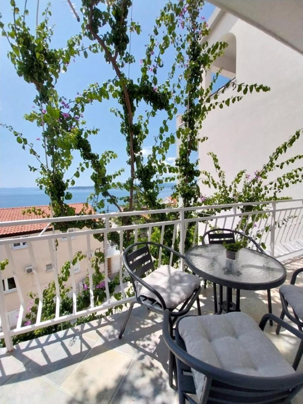 Apartments Josip Baška Voda Extérieur photo